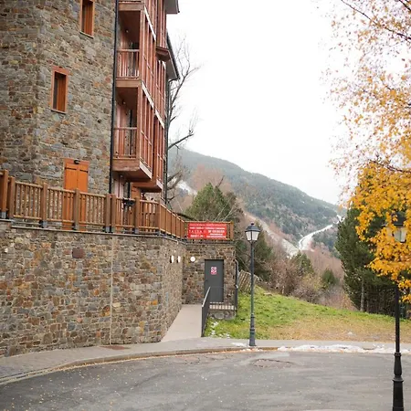 Naturaleza En Soldeu - Disfruta En Familia De Terraza Con Vistas - Parking Gratis Apartment *