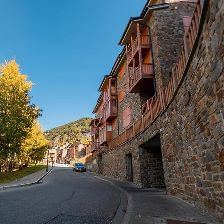 Naturaleza En Soldeu - Disfruta En Familia De Terraza Con Vistas - Parking Gratis *