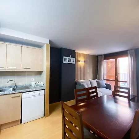 Naturaleza En Soldeu - Disfruta En Familia De Terraza Con Vistas - Parking Gratis *
